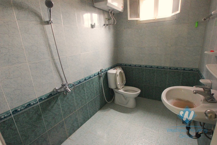 Unfurnished house for rent in Nghi Tam Street, Tay Ho, Hanoi, Good to making School, office